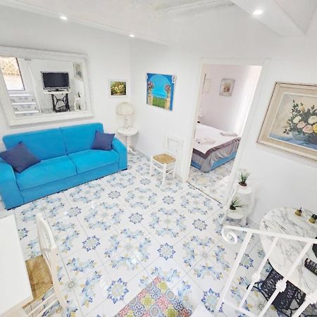 Suite And Relax Tina A 2 Passi Dal Centro E Al Foro Italico Palermo Kültér fotó