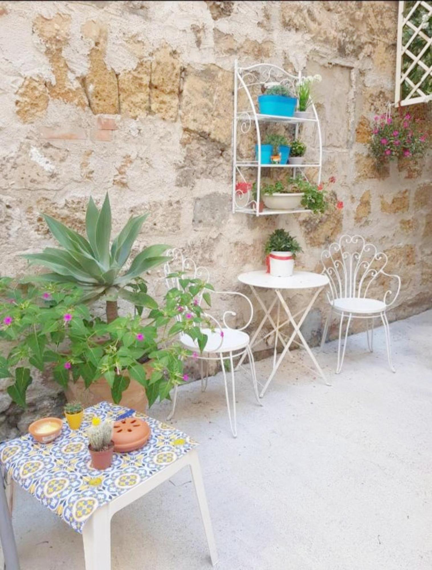 Suite And Relax Tina A 2 Passi Dal Centro E Al Foro Italico Palermo Kültér fotó